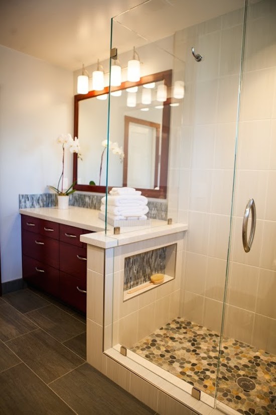 bathroom-remodels-heartwood-residential-img~0771053405ccf16d_9-3866-1-42a9d88-4
